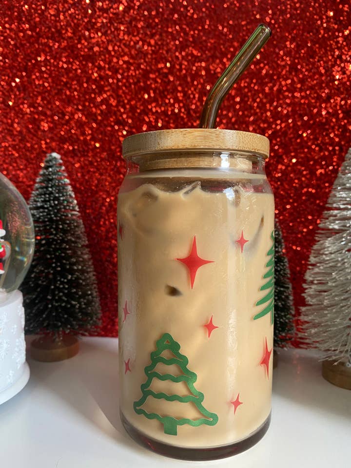 Sapins de Noël, tasse en verre de 16 oz à couleur changeante à froid pour la vente par Will + Vivi