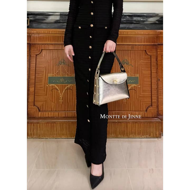 Italian Handmade Leather Top Handle Bag with Bee Emblem for wholesale by MONTTE DI JINNE