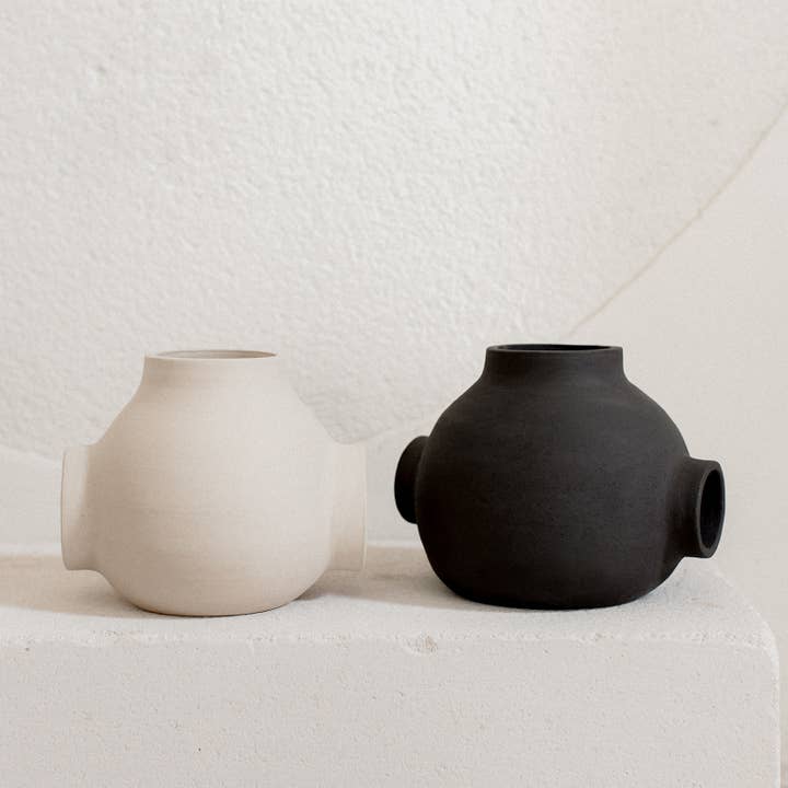 Claycraft - Wholesale Vase - Round ceramic ball vase open raw handmade design31