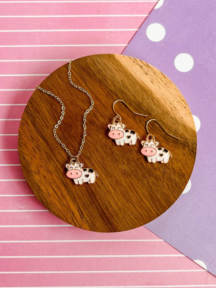 Collar y pendientes Kimmie the Cow para venta al por mayor de Benny & Beans