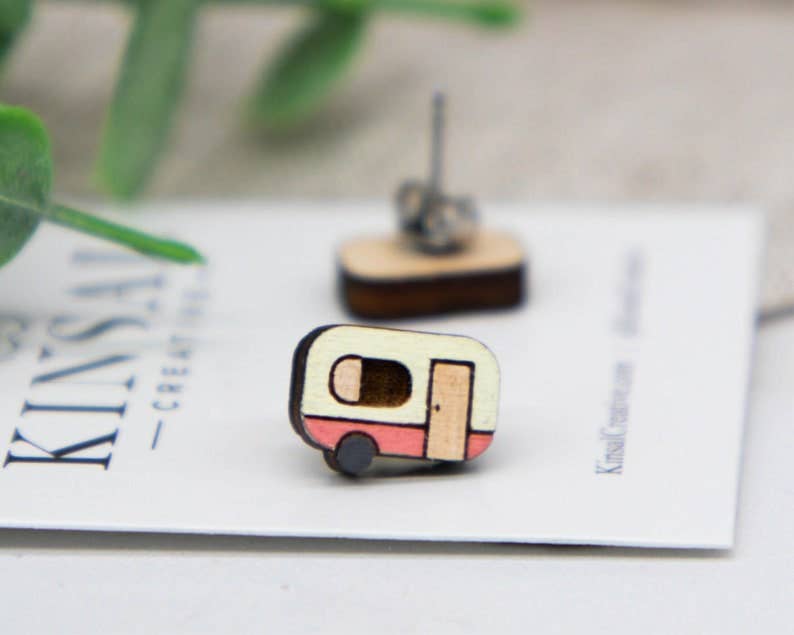 Kinsal Creative - Wholesale Knopjes/oorstekers - Camper houten oorknopjes2