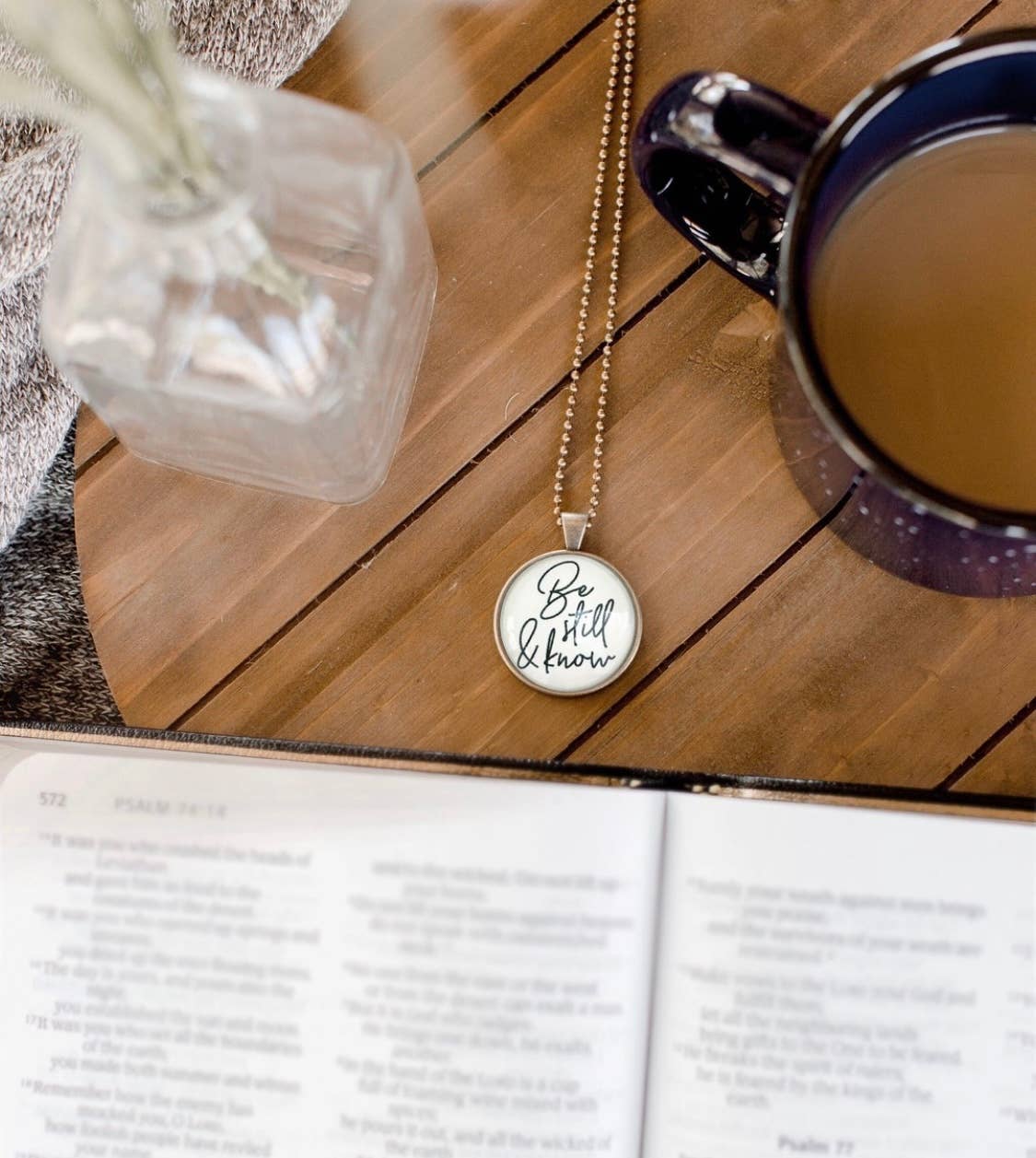 The Vintage Sparrow - Vente Colliers à pendentif - Pendentif Be Still2