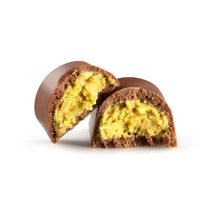 Carian's Bistro Chocolates - Wholesale Chocolate Box - Viral Dubai Chocolate Gift Box with Gold Ribbon Wrapped4