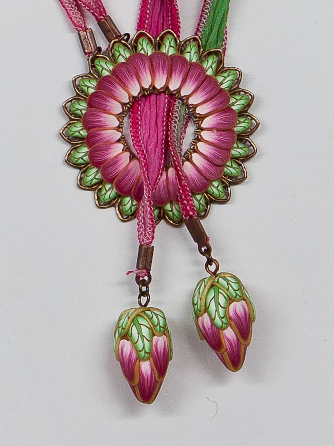 Petal Pushers Lariat - Honeysuckle Rose for wholesale by Petal Pushers by Janet Pitcher