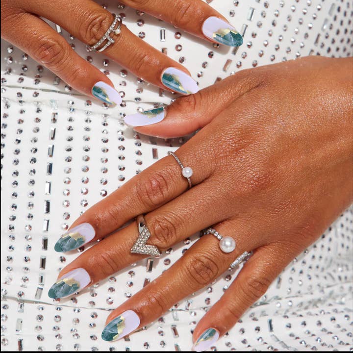 ROYALTY for wholesale by P.R.M.I.T Beauty