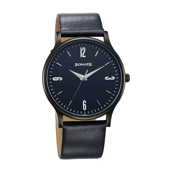 Montre analogique à quartz Sonata Aspire avec cadran bleu et bracelet en cuir pour homme pour la vente par Titan