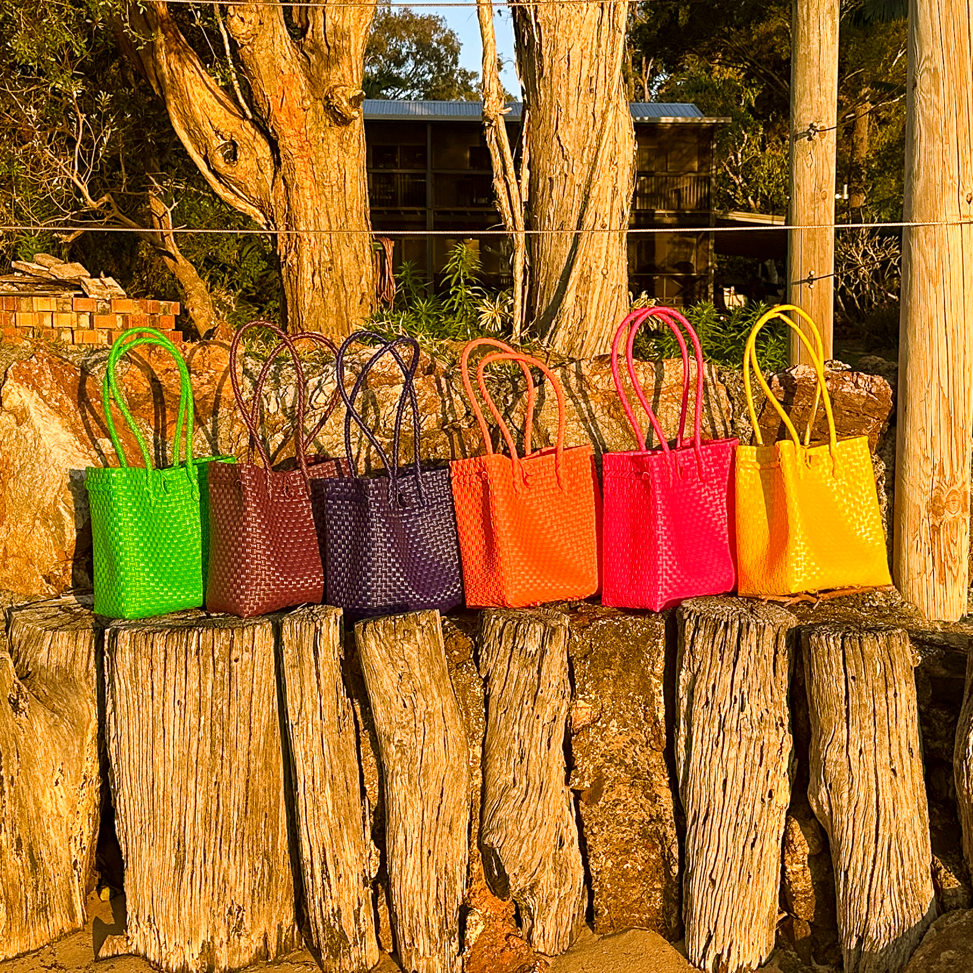 Pure Di Casa - Vente Tote bag – femme - Duchesse Royale – Sac Cabas Noir et Or Statement2