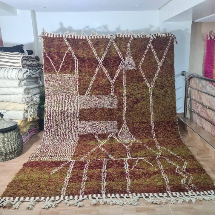 TAPIS MAROCAIN 100% FAIT MAIN 200 - 300 cm nr 43 pour la vente par Maroccarpets Poufs and pillows wholesale +31648976894
