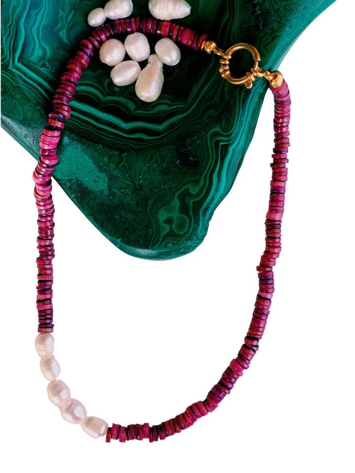 Vic Shell Necklace for wholesale by Bonnie Studios