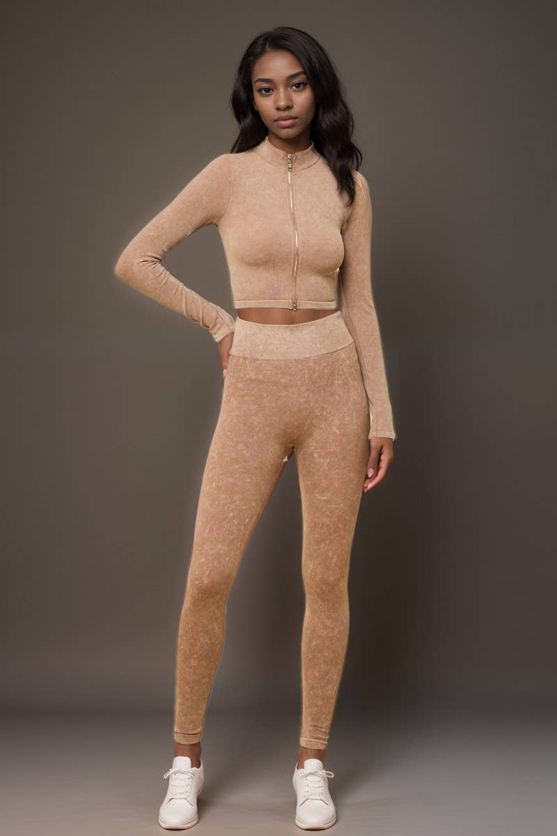 5besties inc – wholesale Activewear set – Women′s – MINERAL WASHED CROP TOP AND LEGGINGS SET1