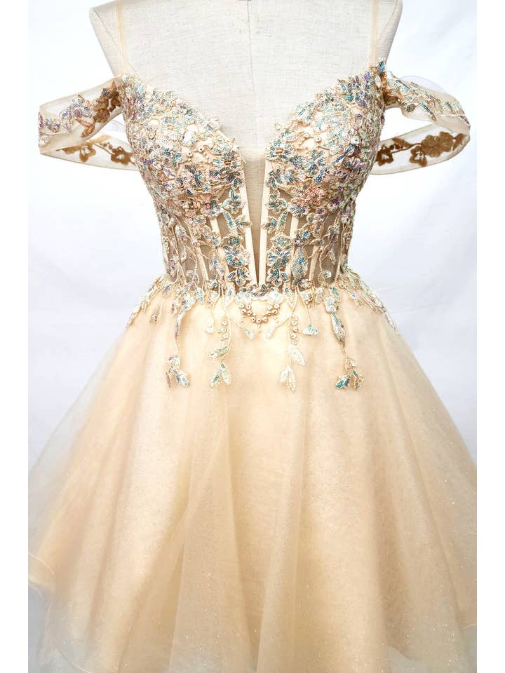 Chicas - Wholesale Dress - Women's - Off the shoulder short dress with flowers and leaves C35915