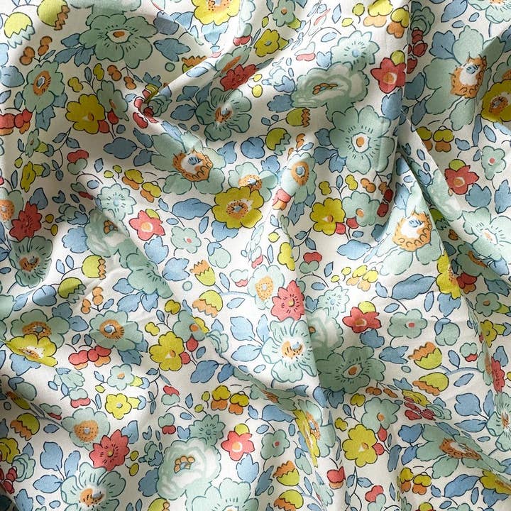 Coco & Wolf - Vente Drap plat - Drap plat en tissu Liberty BETSY SAGE