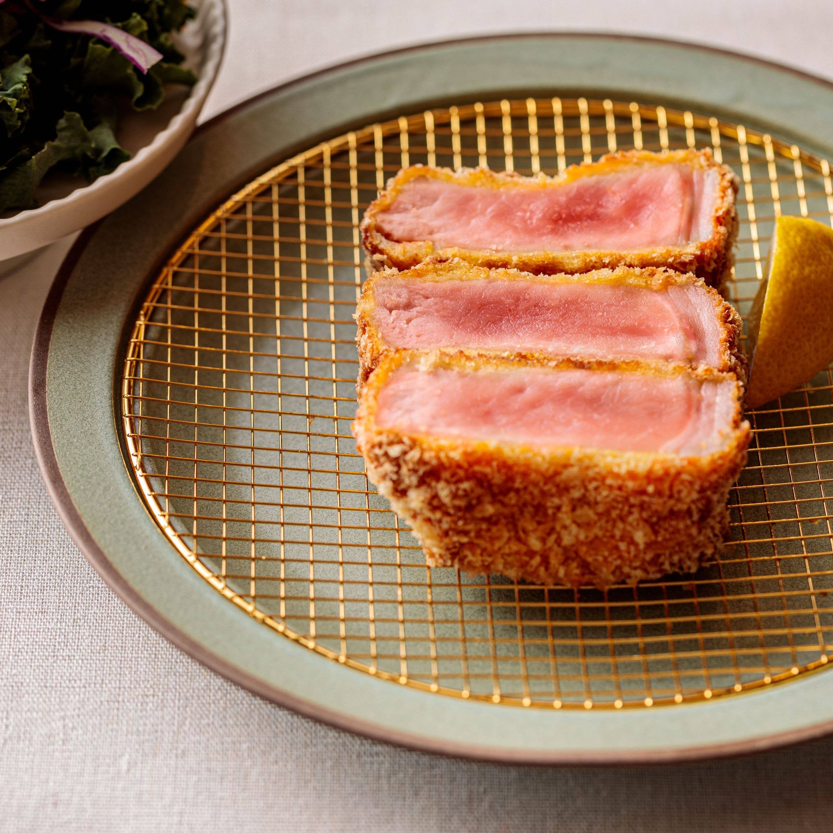 KIKIME - Wholesale Dinner Plate - amime Plate 10" | Dinner Plate with metal net 9.8" | Pottery13