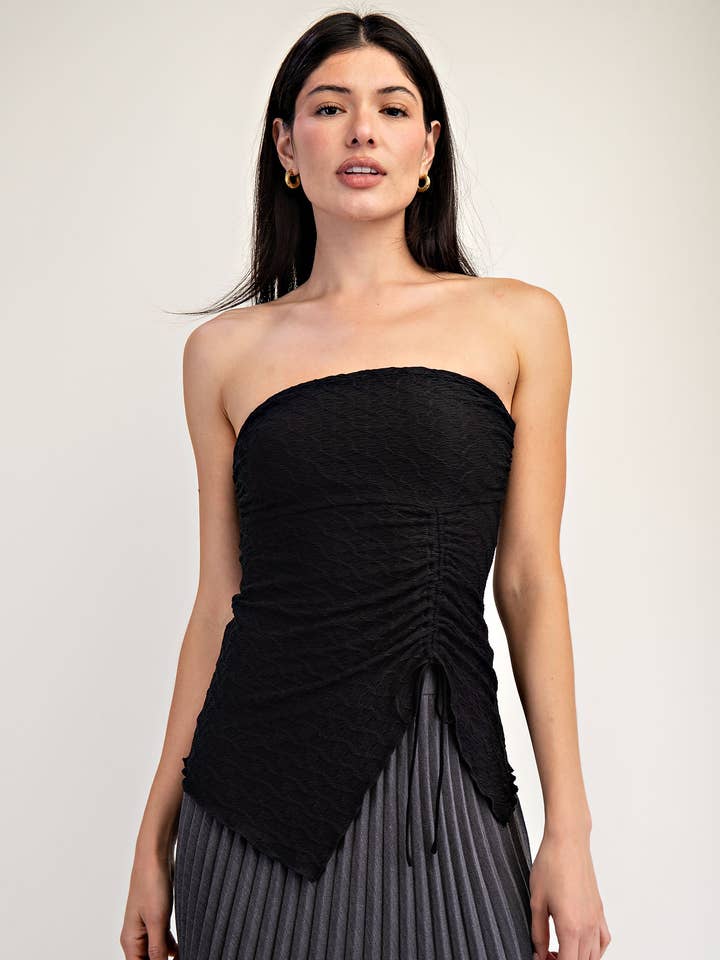 TOP EN TUBE TEXTURÉ À DEVANT FRONCÉ TT6067 pour la vente par Edit by Nine