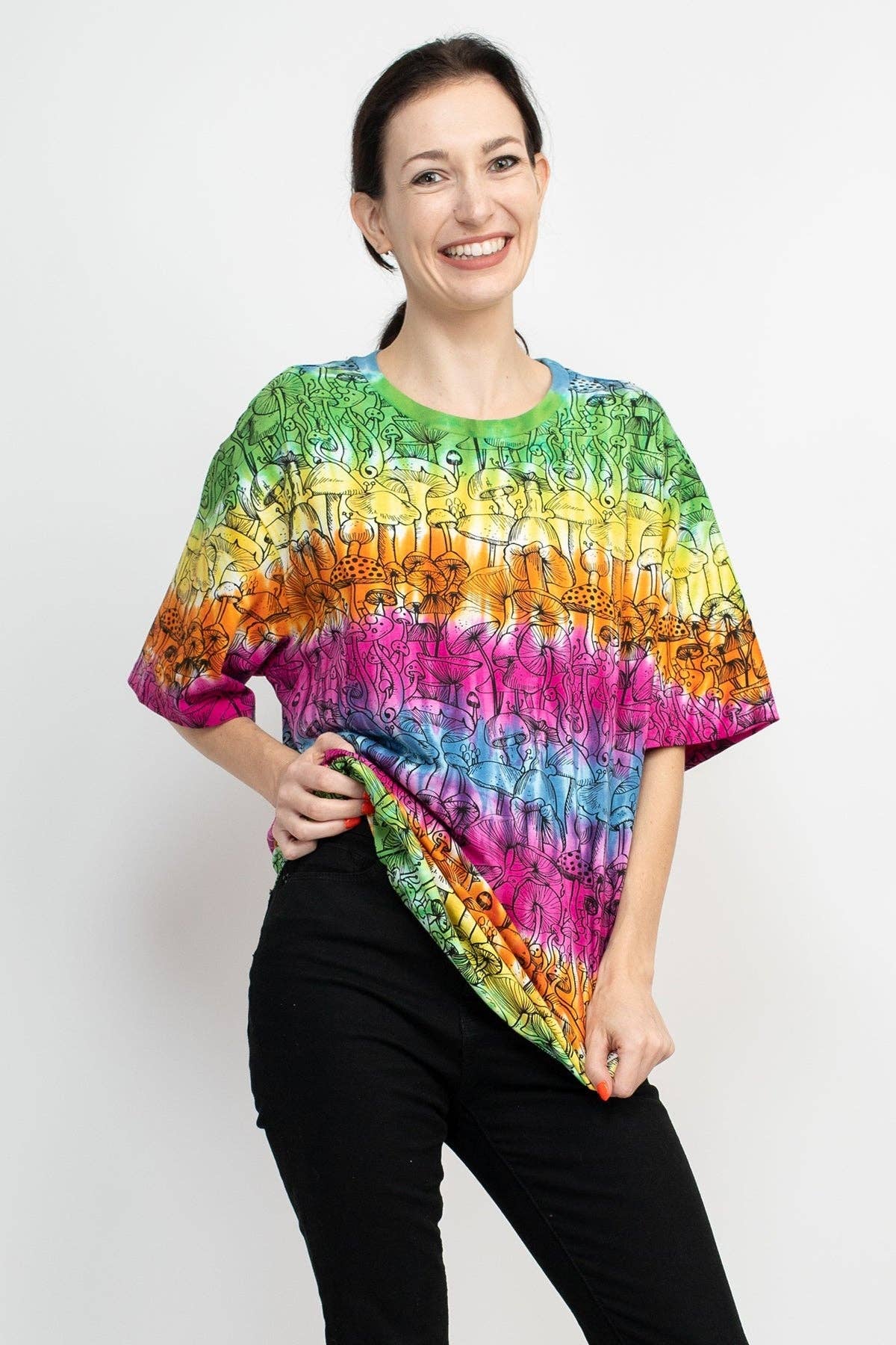 Lakhays Collection Inc. - Wholesale T-Shirt - Men's - Printed & Tie-dye T-Shirt2