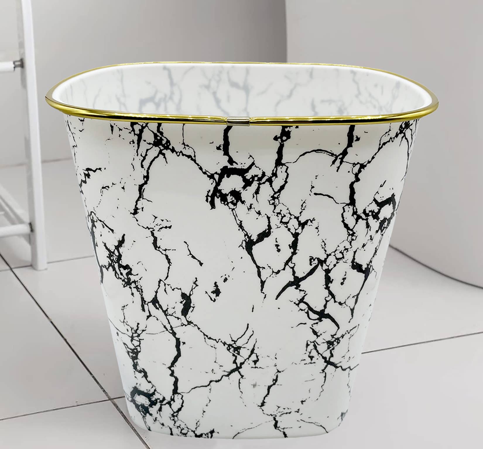 home mart goods - Wholesale Bathroom Trashcan - 10" Black White Marble Look Plastic 1.7 Gallon Trash Can5