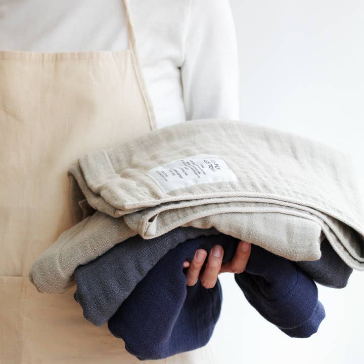 Morihata International Ltd. Co. – wholesale Bath towel – 2.5-Ply Gauze Bath Towel, Charcoal3