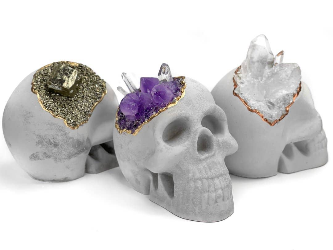 Planters Made in the USA - Wholesale Decoratief beeldje - Crystal Skull Head Set van 3 | Amethist Pyriet helder kwarts1