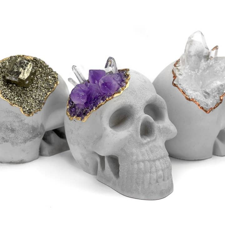 Planters Made in the USA - Vendita all'ingrosso Statuette decorative - Set di 3 teste di teschio di cristallo | Quarzo trasparente ametista pirite1