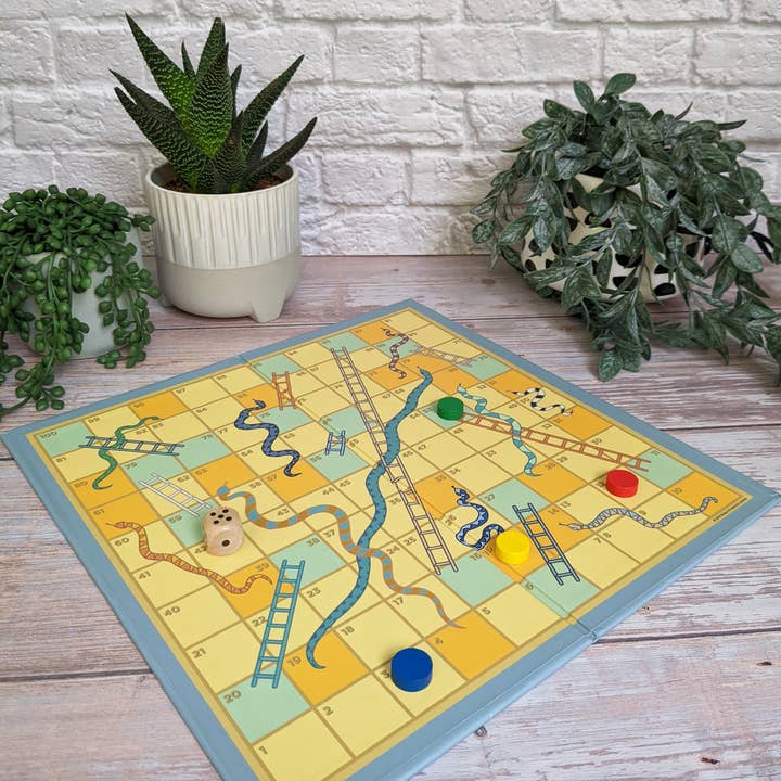 Robert Frederick Ltd - Wholesale Board Game - Snakes & Ladders - Pyramid Games