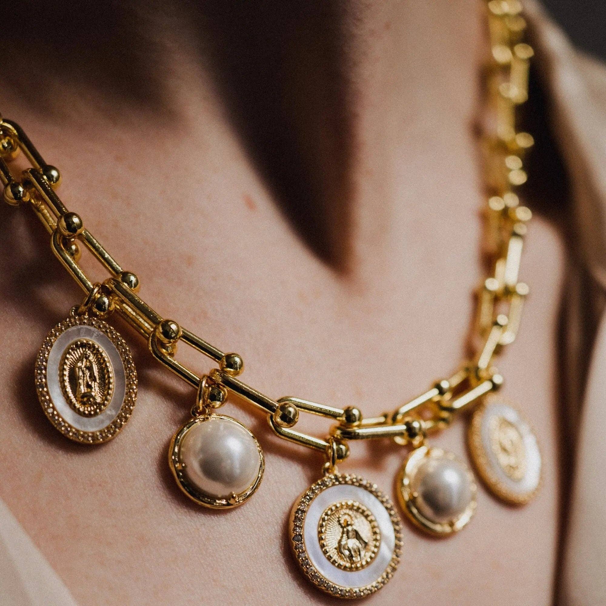 PHOEBE´S - Wholesale Pendant/Charm Necklace - Collar Católico, Colgantes de la Virgen María1