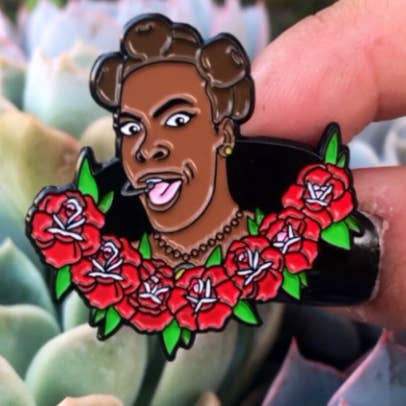 Born Rad Shop – wholesale Lapel pin/button – Ruby Rhod Fifth Element Lapel Pin1