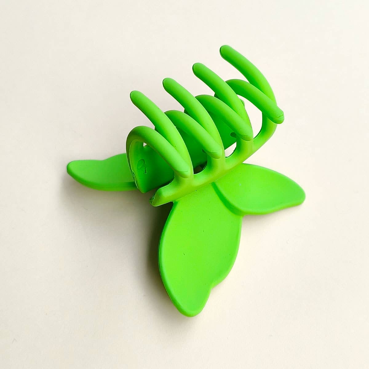 ACCITY - Wholesale Hair Clip - Women's - Matte Butterfly Hair Claw Clip – Strong & Stylish_CWAHA008734