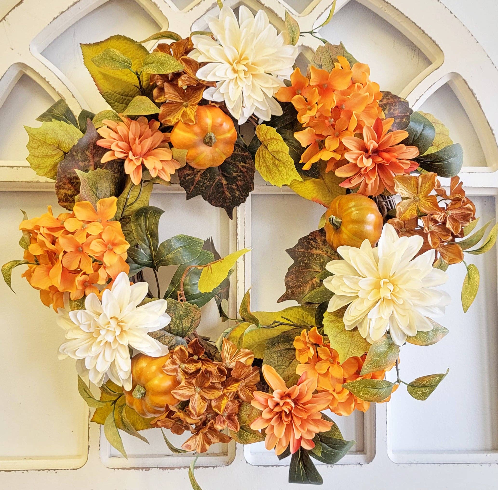 Wholesale Fall Artificial Harvest Hydrangea Pumpkin Wreath 20" for your