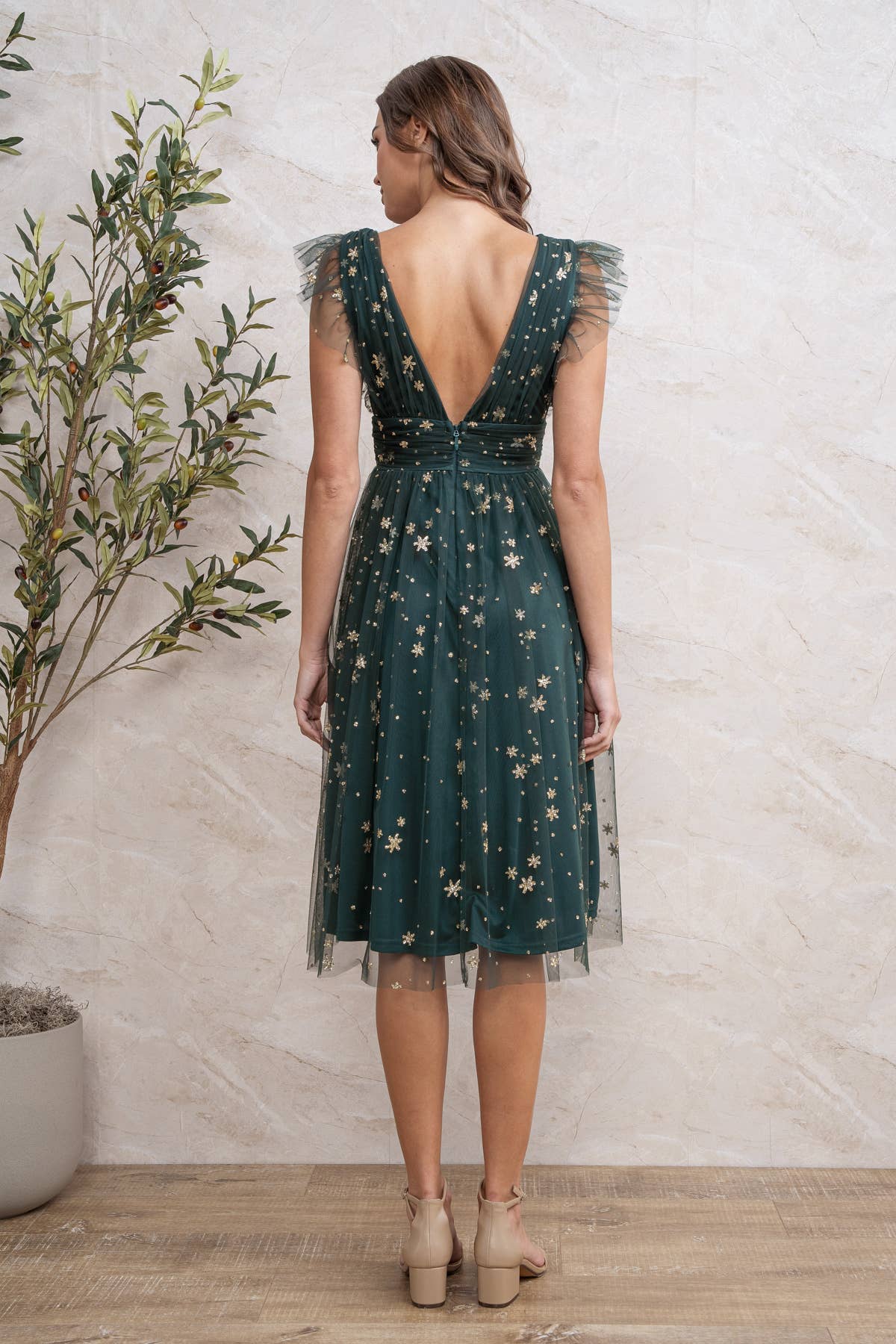 Rosemore Couture - Vente Robe – femme - NOTRE MEILLEURE VENTE : LA ROBE MAXI À PAILLETTES ÉTOILÉES EN VERSION MIDI5