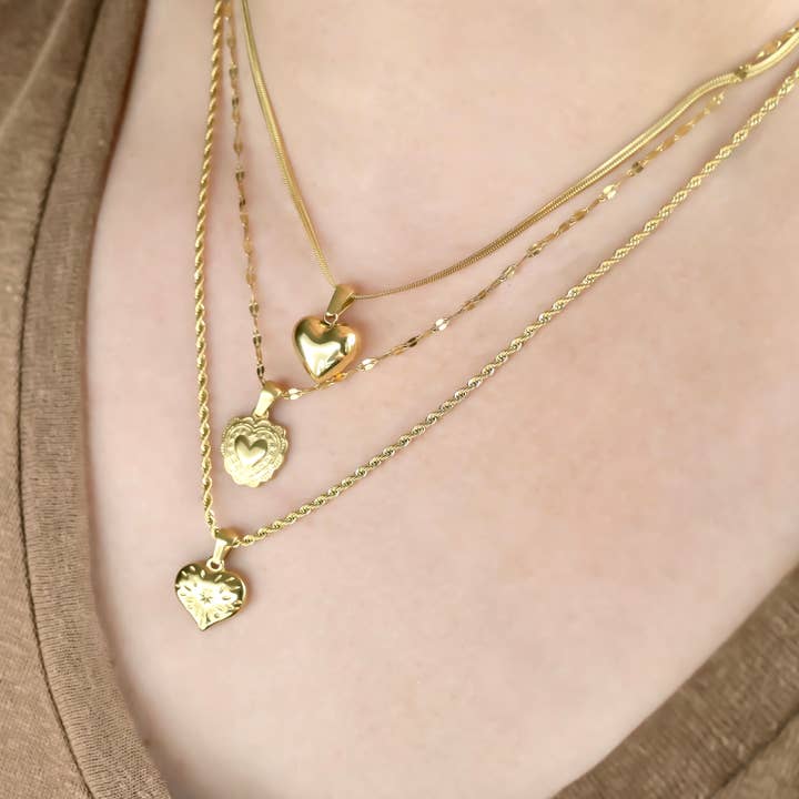 Blueyejewelry - Venta al por mayor Collares con colgantes/abalorios - Collar de corazón dorado - Colgante de corazón sin deslustre5