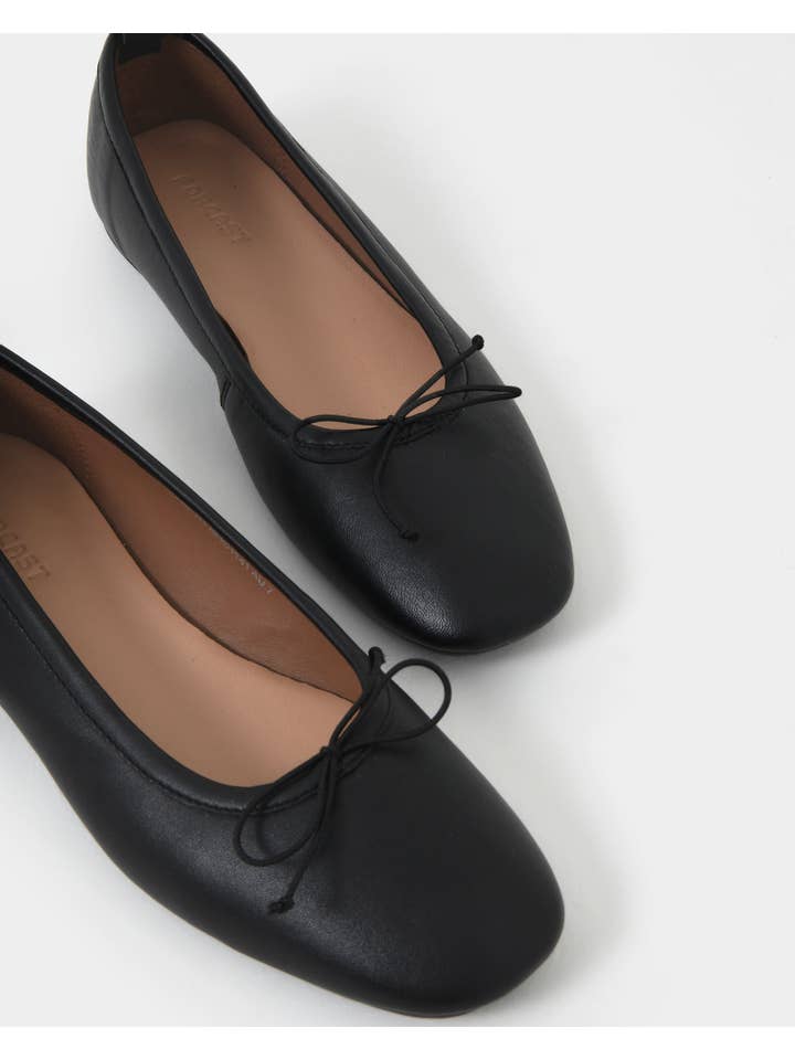 Black Forcast Women's Lizbeth Leather Ballet Flat for wholesale on Faire7