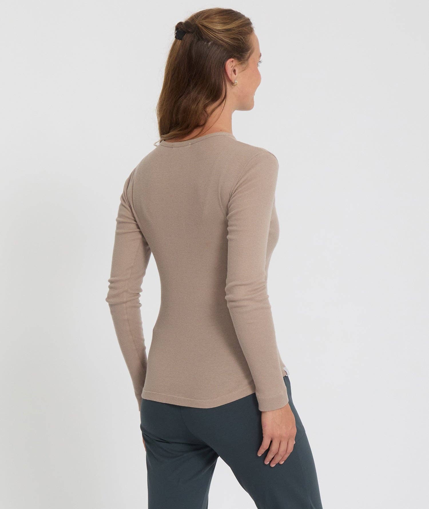 Yoga Searcher – wholesale T-shirt – women's – MAUNA - Cotton and modal T-shirts29