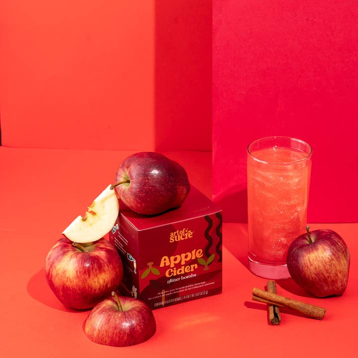 Bombes à paillettes pour boisson à la barbe à papa et au cidre de pomme pour la vente par Art of Sucre