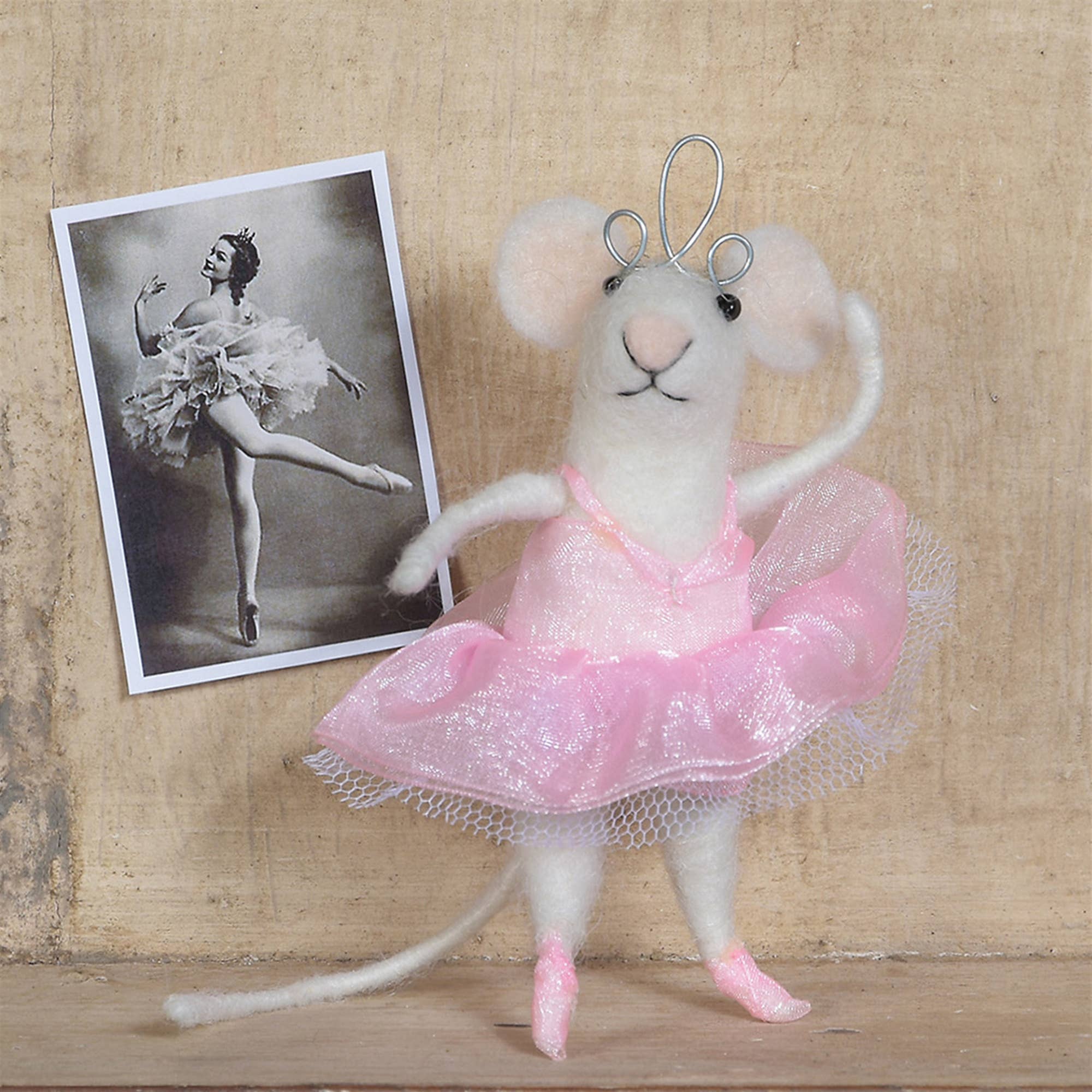 HomArt – wholesale Ornament – Felt Ballerina Mouse Ornament2