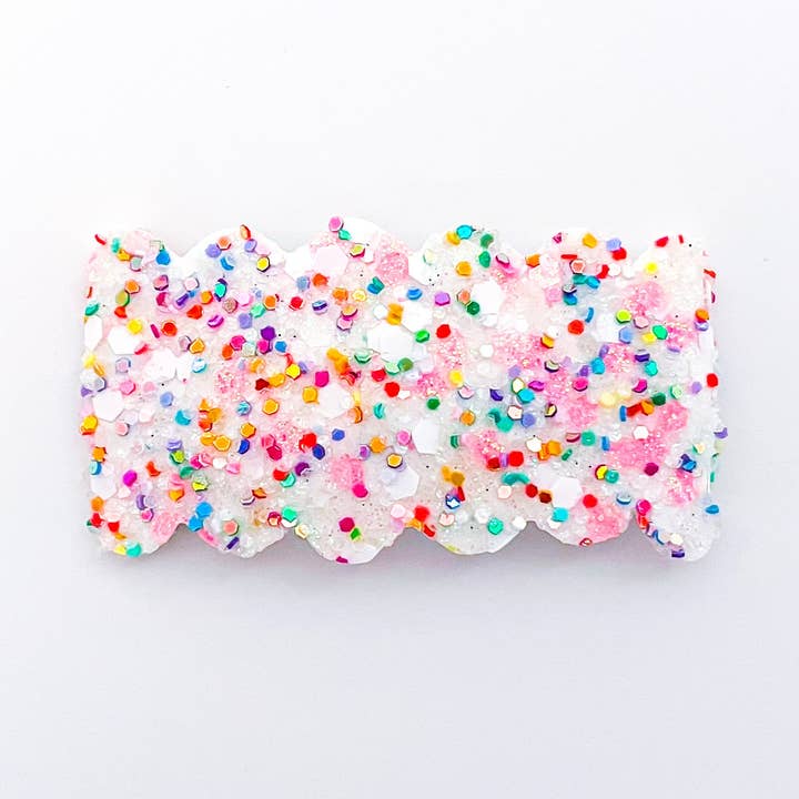 Confettis saupoudrés blancs à clipser pour la vente par BOWverwhelmed, Llc