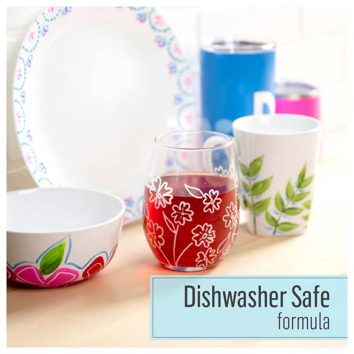 Plaid Crafts - Wholesale Acrylic Paint - FolkArt Multi-Surface Satin Acrylic Paint 2 oz146