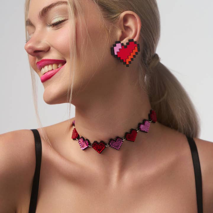 Funk Da Queen - Wholesale Stud/Post Earrings - Pixel Love | Εarrings2