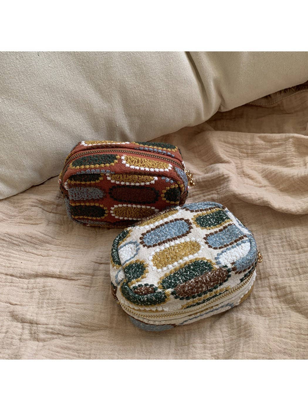 Funkyrel® Atzbranding Limited – wholesale Coin purse – Women’s – Cosbai - Mini Embroidered Zipper Cosmetic Pouch3