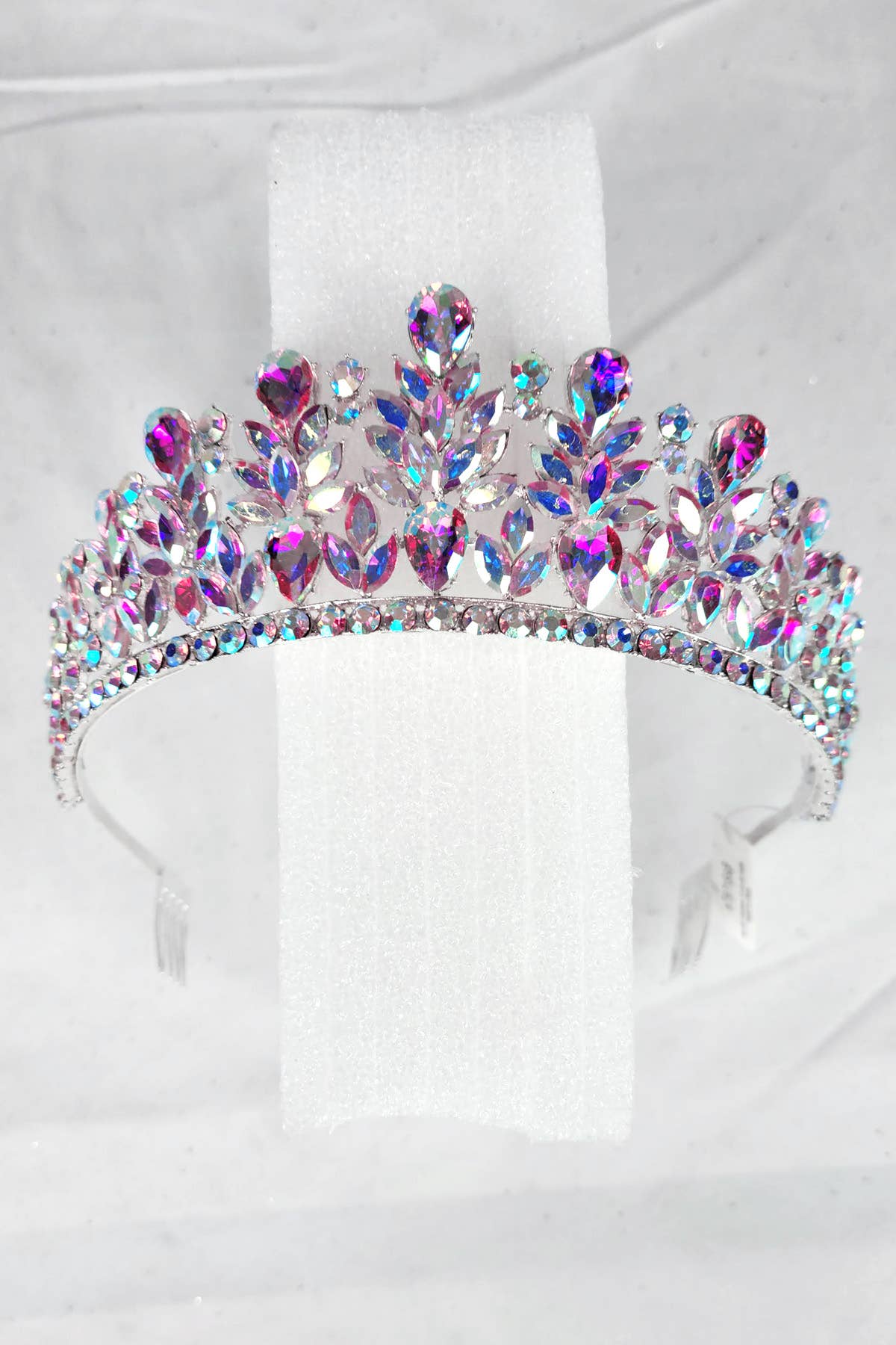Chicas - Wholesale Tiara - Women's - Metal tiara with jewel rhinestones, one size fits all HT97112