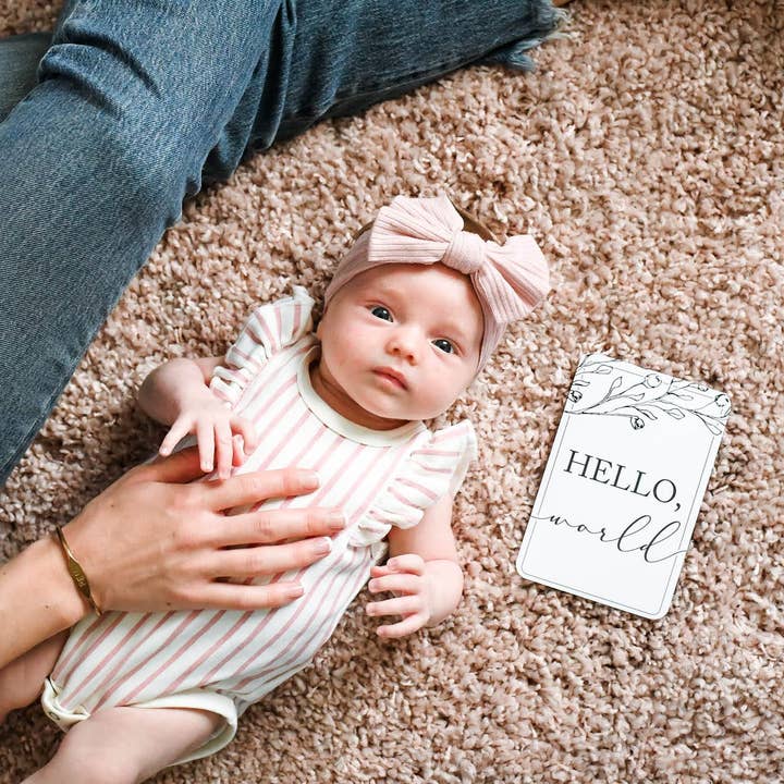 Duncan & Stone Paper Co. – Engroshandel Mindesamler - Børn og baby – Graviditet milepæl kort | Baby annoncering & afslør