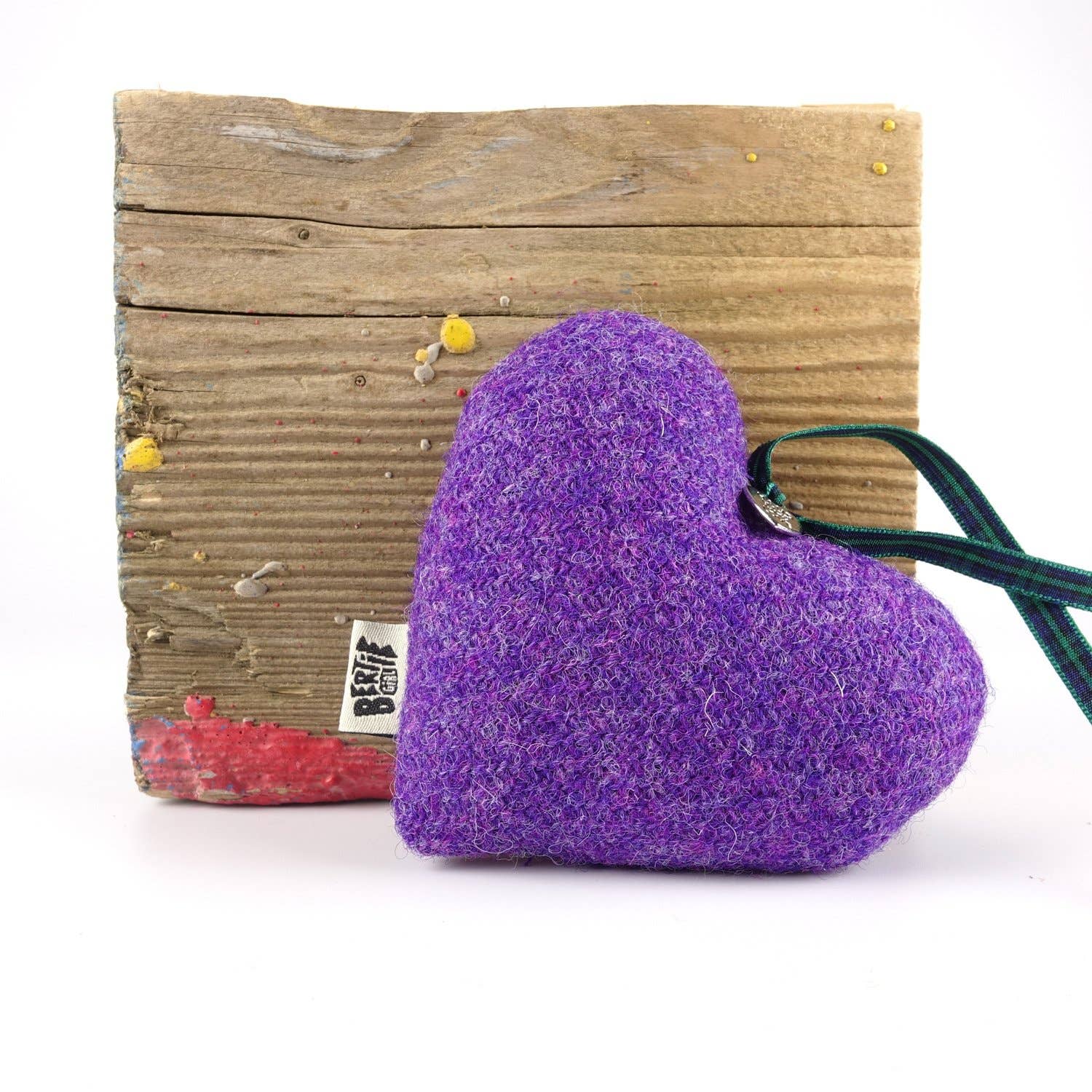 Bertie Girl – wholesale Ornament – Muckle Heart - Purple0