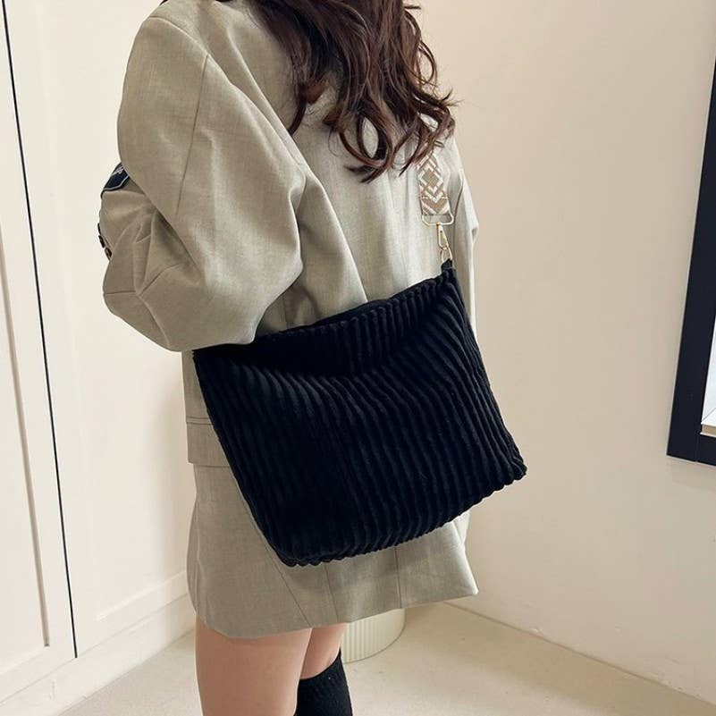 JOSSLYN by wall to wall - Wholesale Tote Bag - Women's - Corduroy AZTEC Guitar Shoulder Strap Tote Bag | 40P5848