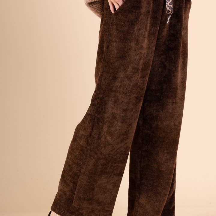 Wide Pants With Leopard Ties @4622_PaLeo and other Purchase Wholesale mimitika. Free Returns & Net 60 Terms on Faire trending on Faire.