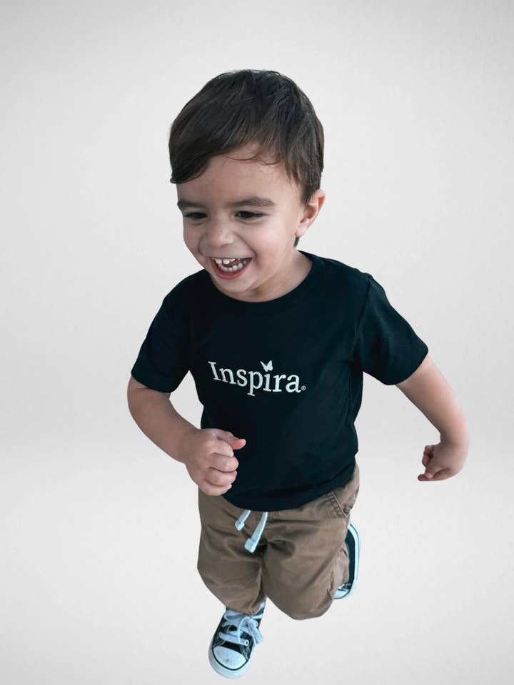 Fly Free Spädbarn/Småbarn T-shirt för wholesale av Inspira: The Lifestyle Brand