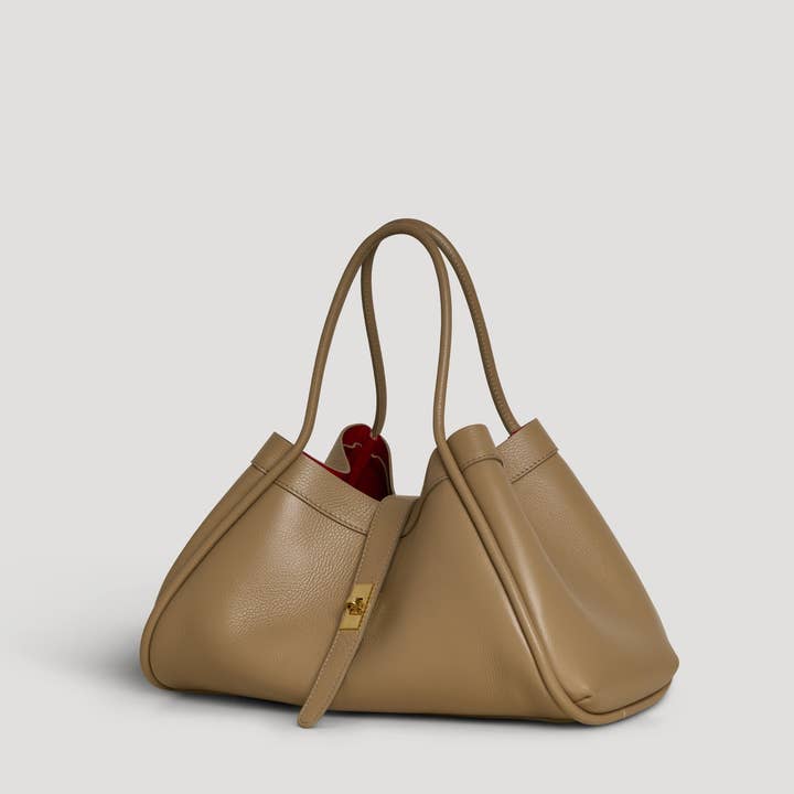 Voemièn – Mala com alça superior – Mulher por atacado – Mala Mayfair em Couro Togo Taupe4