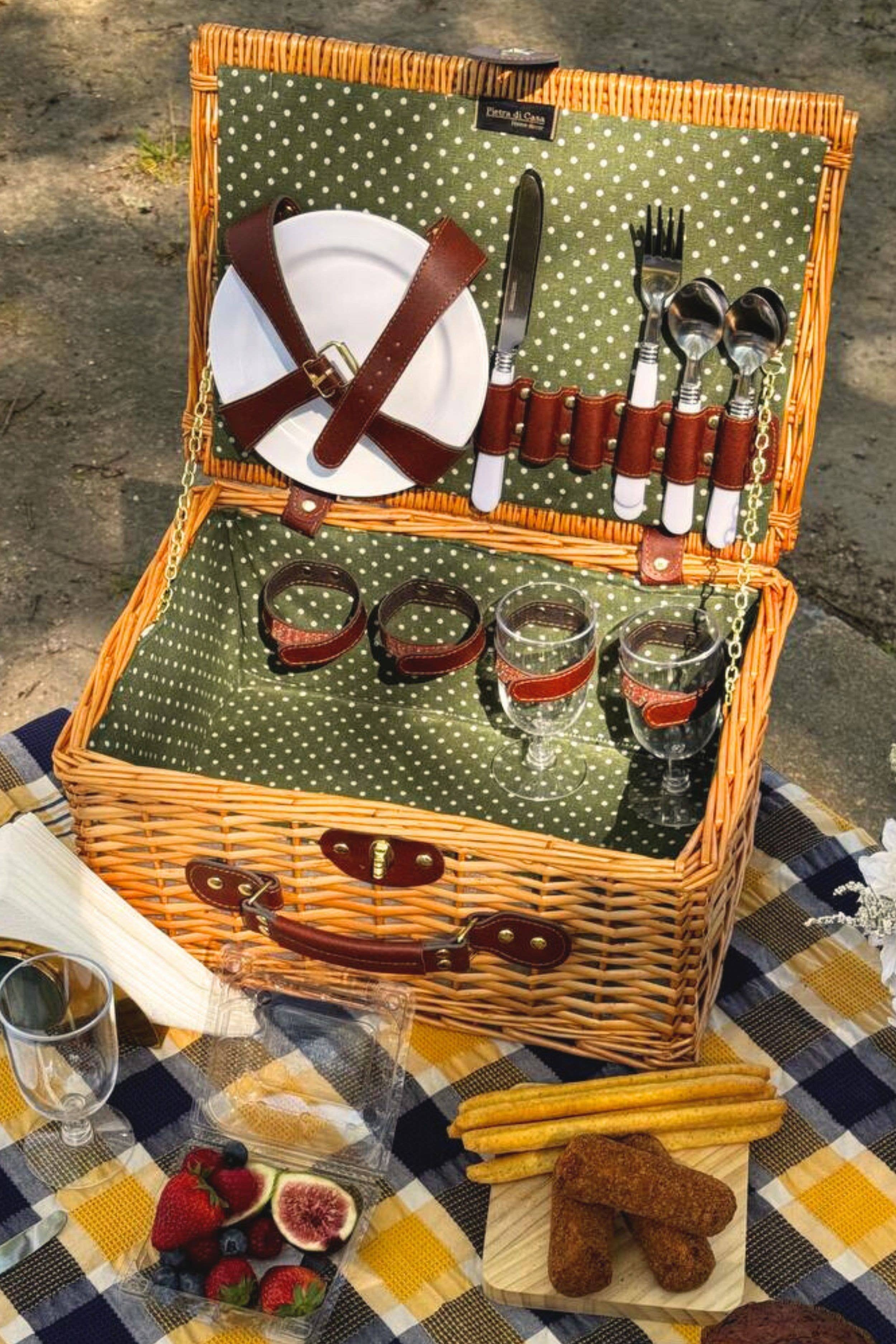 PIETRA DI CASA – Engroshandel Picnickurv – Picnic kurv til 4 personer - The Picnic Basket 74