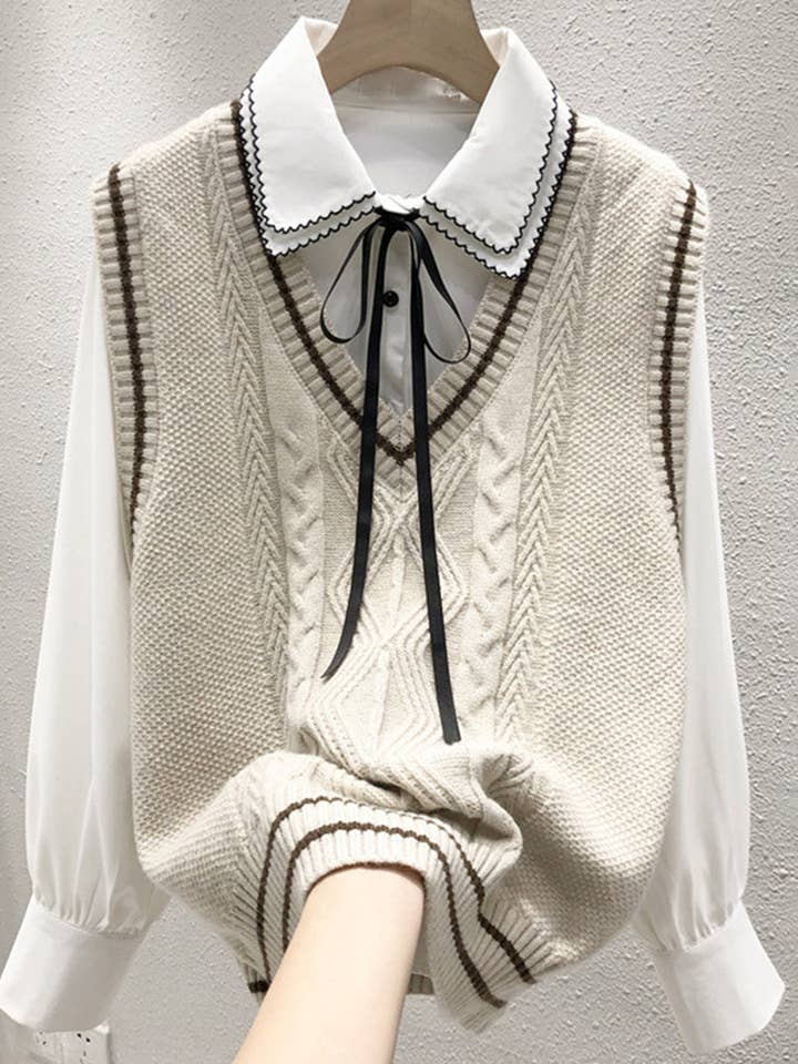 Gilet Maglia a Trecce con Scollo a V per la vendita all'ingrosso da parte di Soli Echo