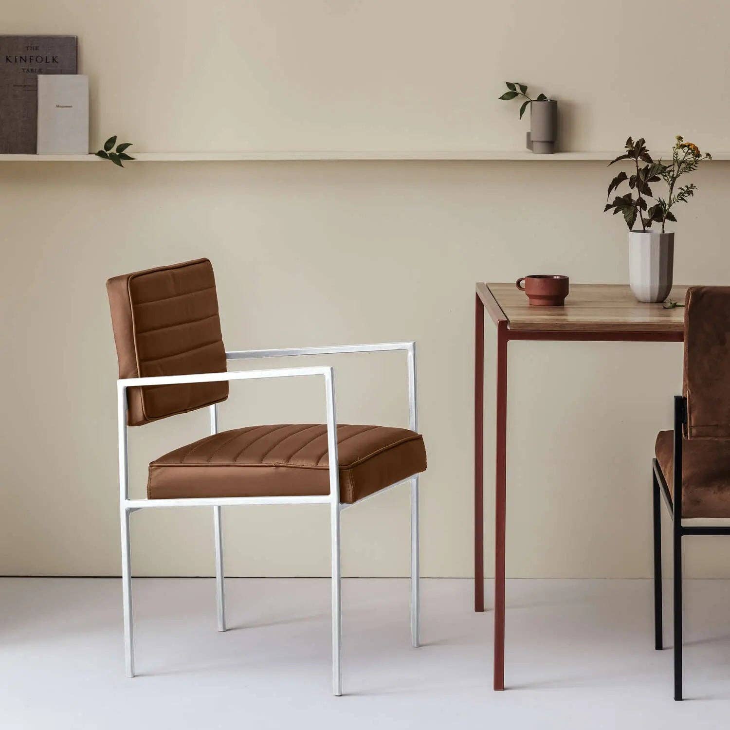 Sternzeit Design - Wholesale Chair - Cube Esstischstuhl mit Armlehnen - Leder30