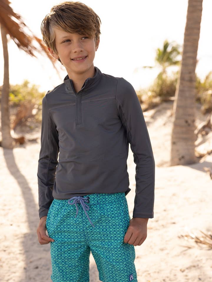 Haut sport zippé gris pour garçon pour la vente par Cabana Life