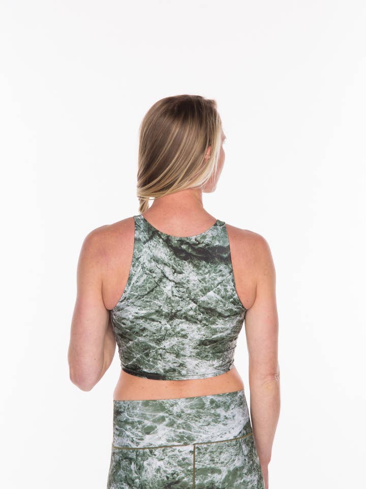 Top Crop Marbre Sauge pour la vente par Colorado Threads